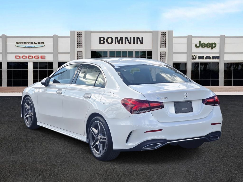 2022 Mercedes-Benz A-Class A 220