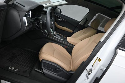 2025 Audi Q7 55 Premium Plus quattro