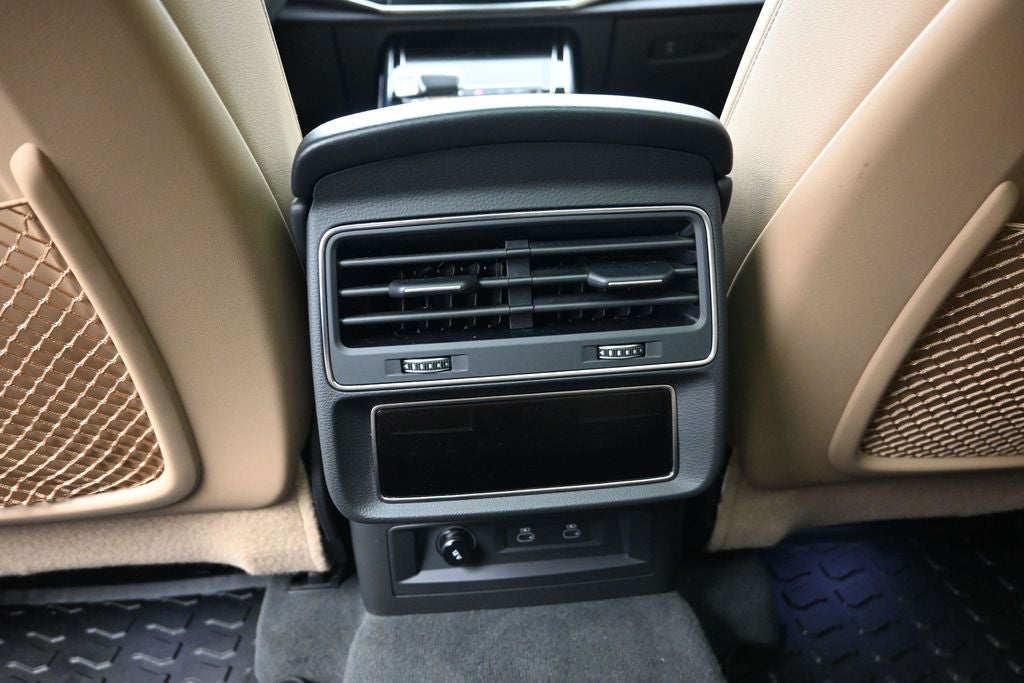 2025 Audi Q7 55 Premium Plus quattro