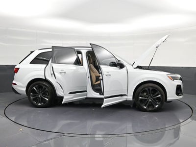 2025 Audi Q7 55 Premium Plus quattro