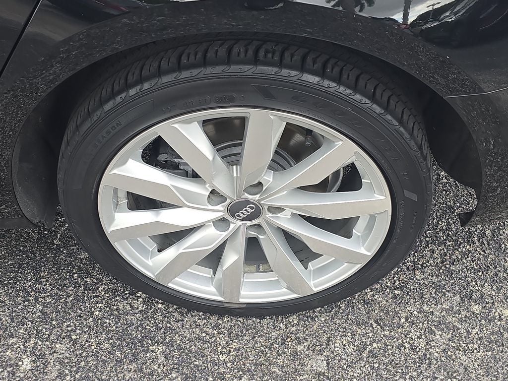 2018 Audi A4 2.0T ultra Premium