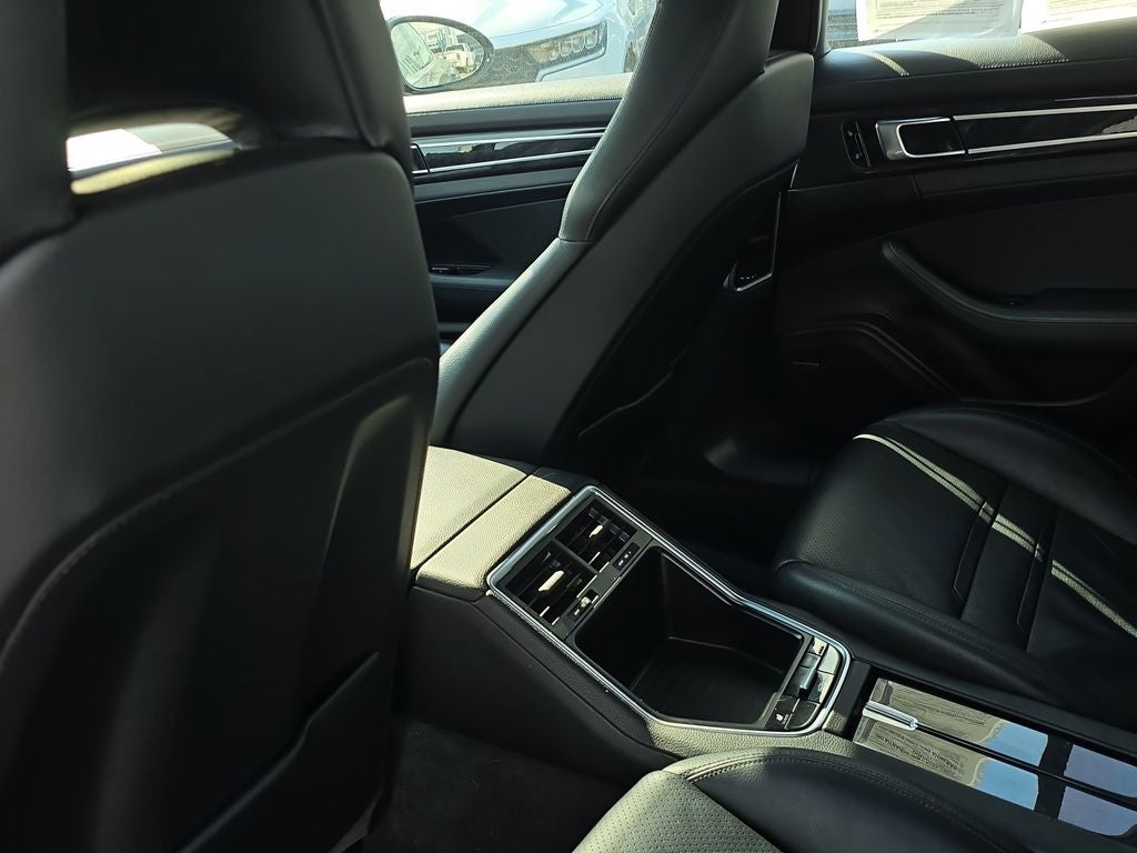 2017 Porsche Panamera 4S