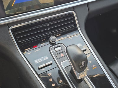 2017 Porsche Panamera 4S
