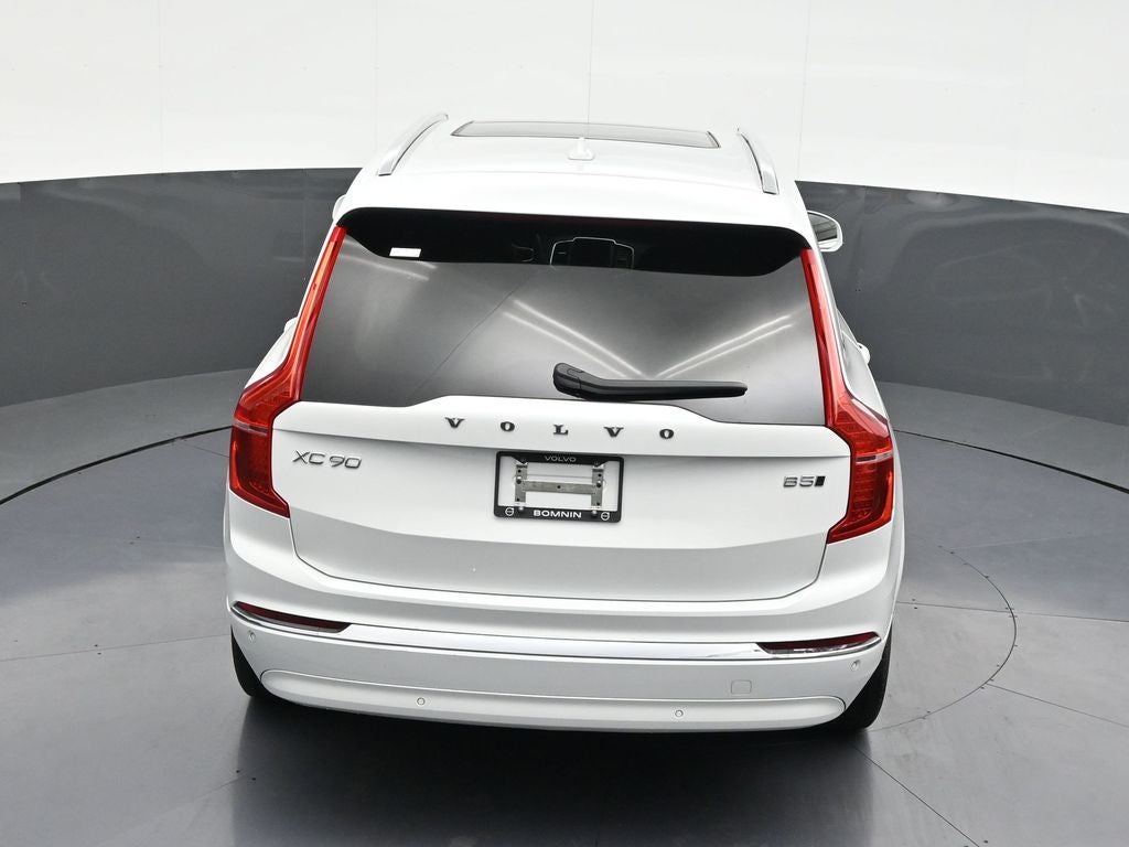 2024 Volvo XC90 B5 Plus
