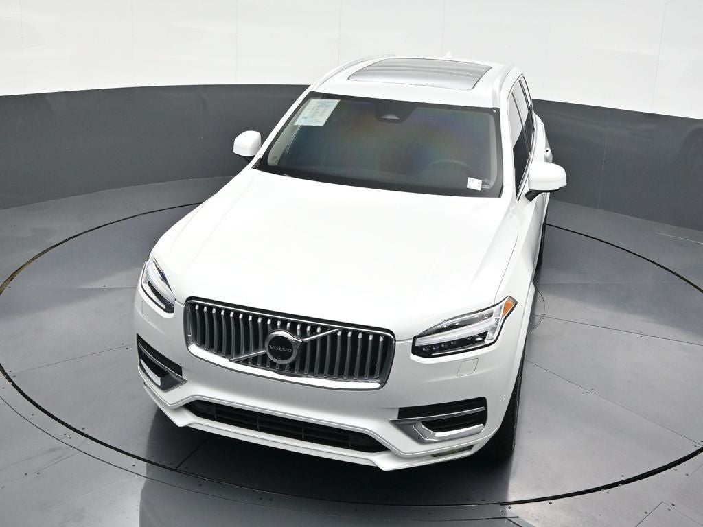 2024 Volvo XC90 B5 Plus