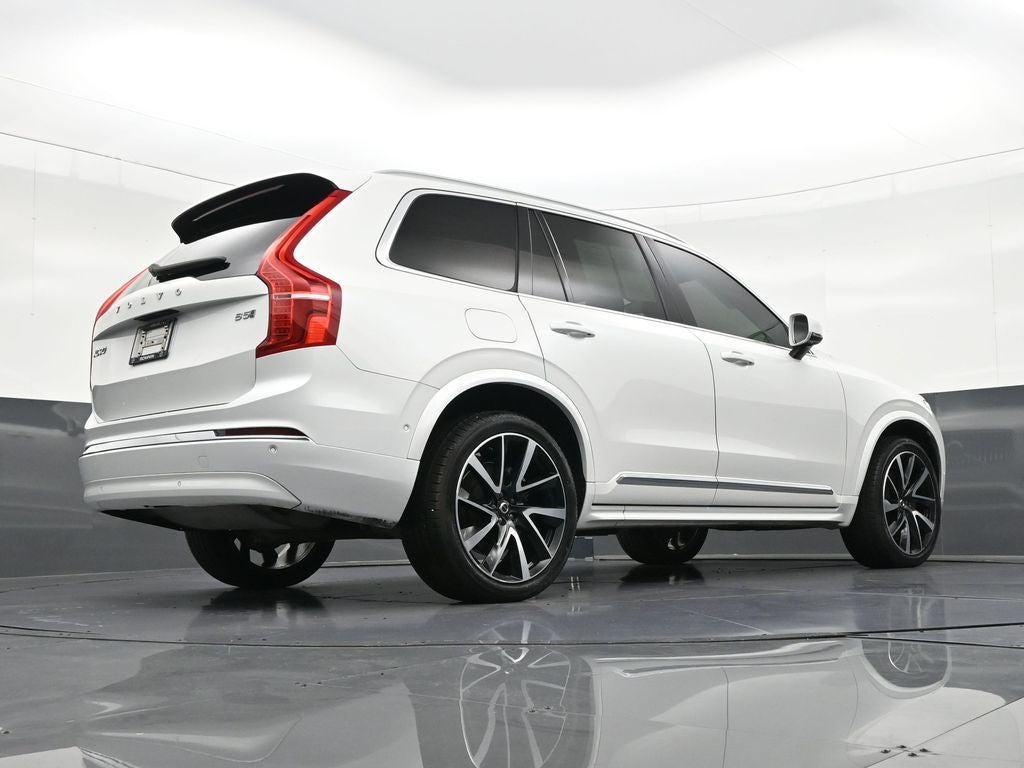 2024 Volvo XC90 B5 Plus