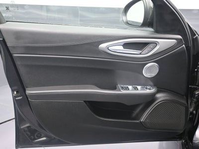 2024 Alfa Romeo Giulia Veloce