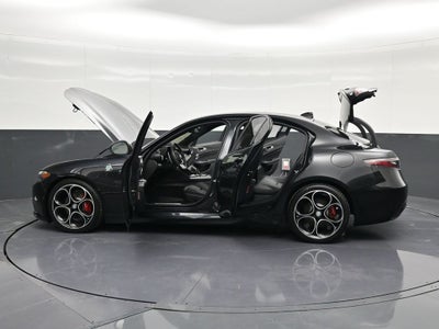 2024 Alfa Romeo Giulia Veloce