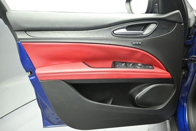 2020 Alfa Romeo Stelvio Base