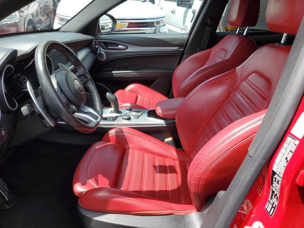 2022 Alfa Romeo Stelvio Veloce