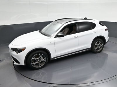 2024 Alfa Romeo Stelvio Ti