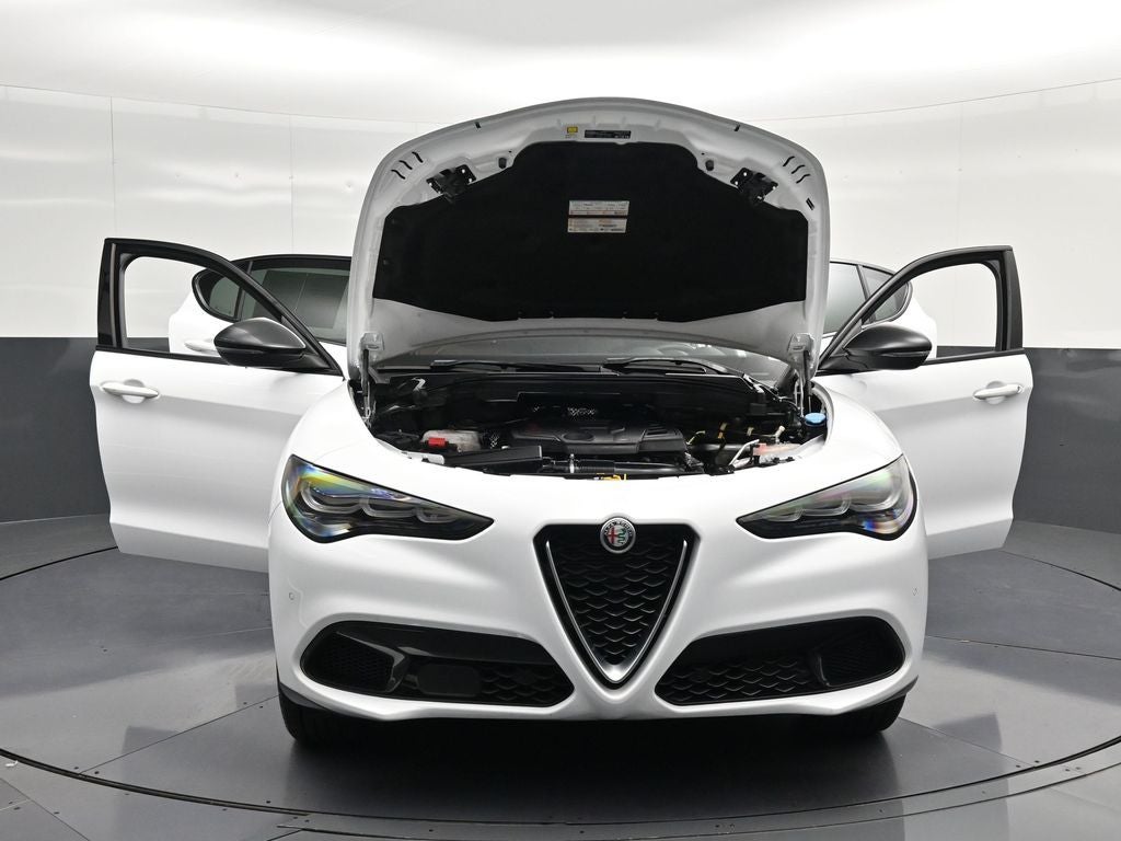 2024 Alfa Romeo Stelvio Ti