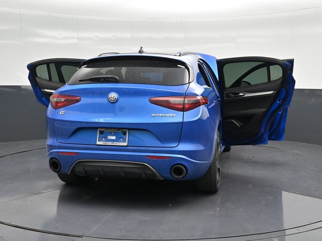 2023 Alfa Romeo Stelvio Veloce