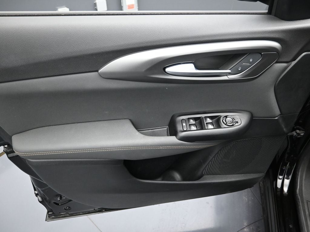 2025 Alfa Romeo Tonale Base