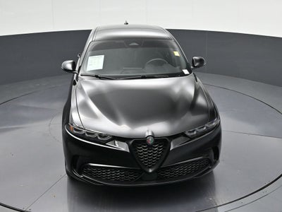 2025 Alfa Romeo Tonale Base