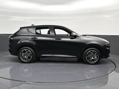 2025 Alfa Romeo Tonale Base